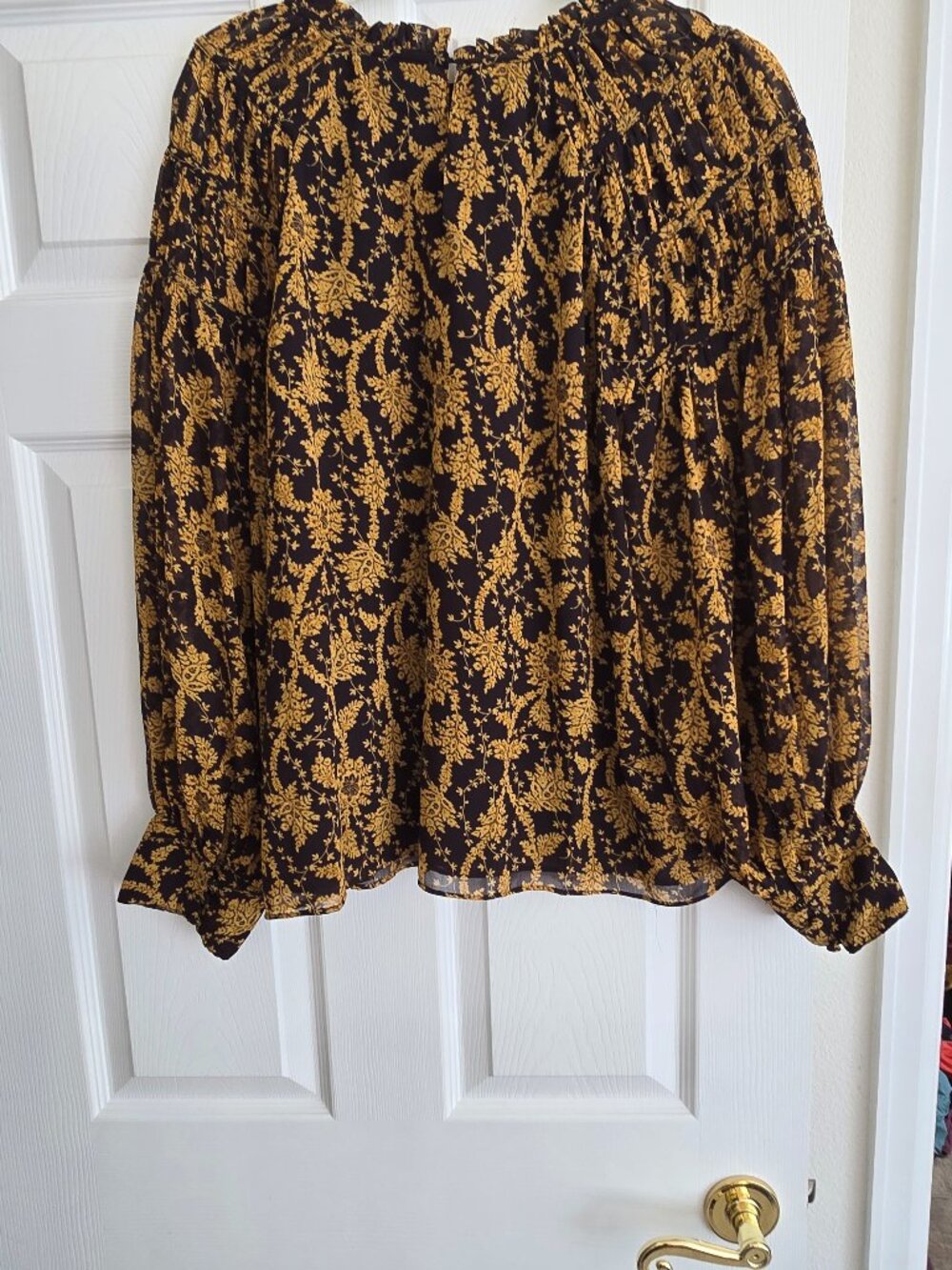 Ann Taylor Gold/Black Blouse XL